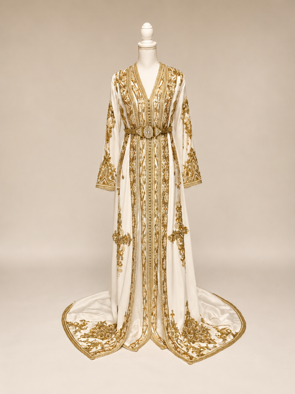 Takchita Amel -  Ivory & Gold